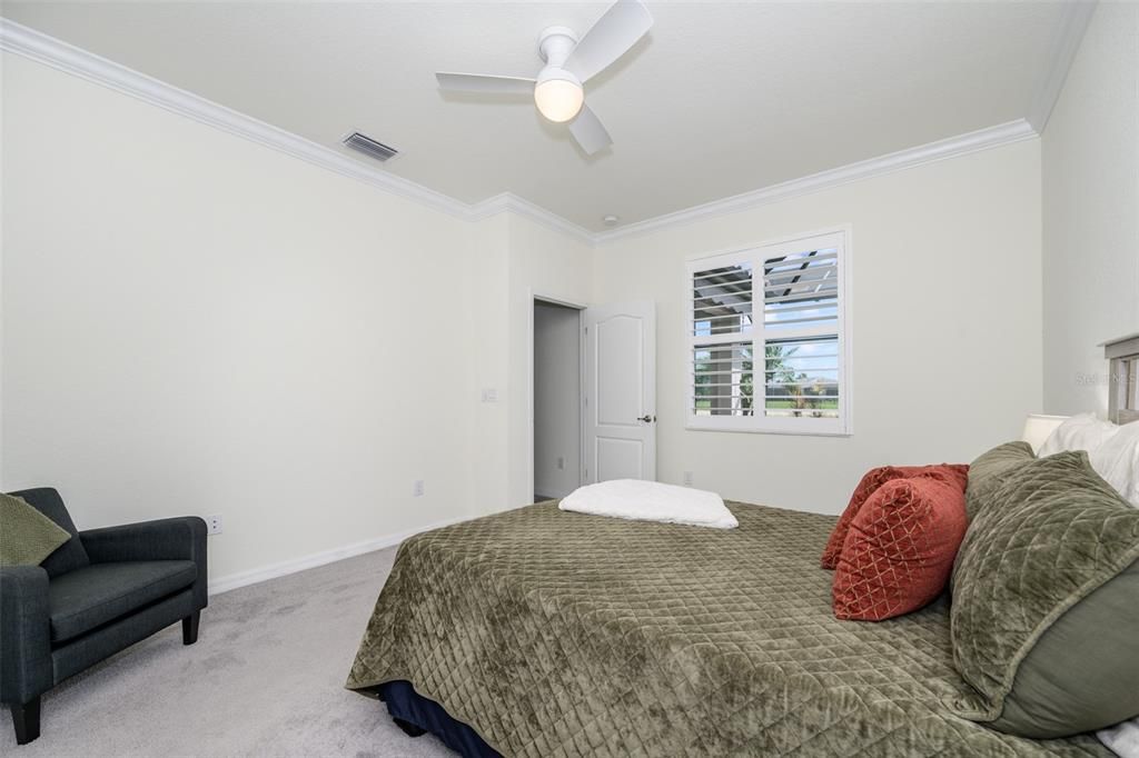 For Rent: $2,800 (3 beds, 2 baths, 1677 Square Feet)