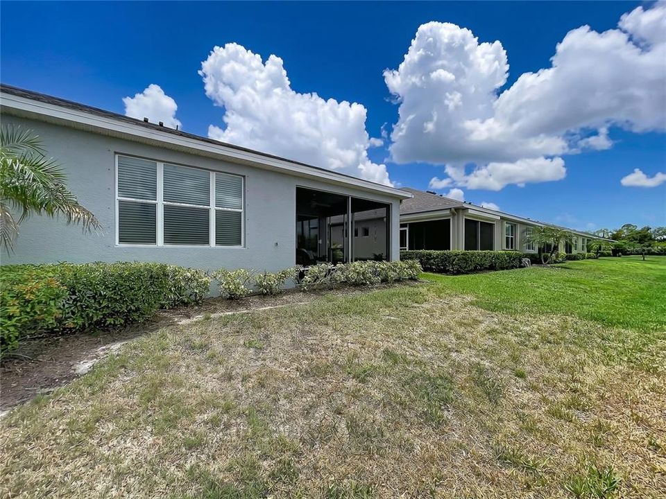 For Sale: $309,000 (3 beds, 2 baths, 1568 Square Feet)