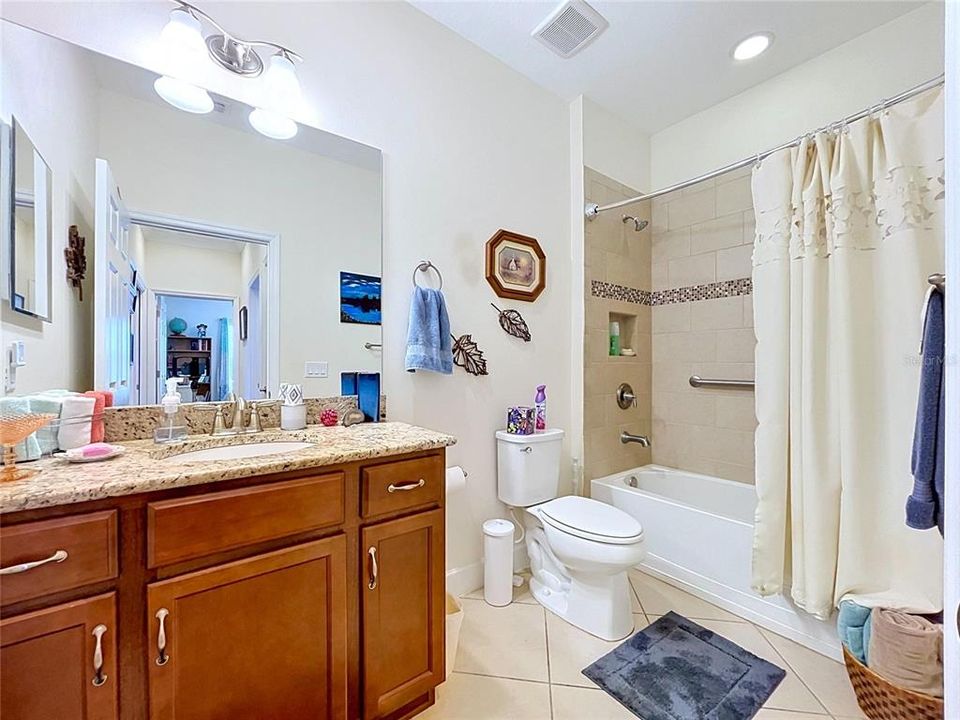 For Sale: $309,000 (3 beds, 2 baths, 1568 Square Feet)