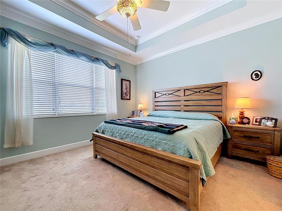 For Sale: $309,000 (3 beds, 2 baths, 1568 Square Feet)
