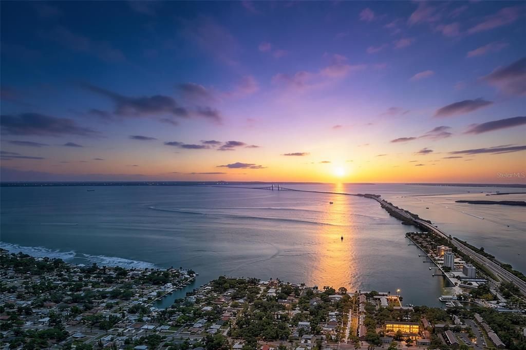 En Venta: $239,000 (2 camas, 2 baños, 910 Pies cuadrados)