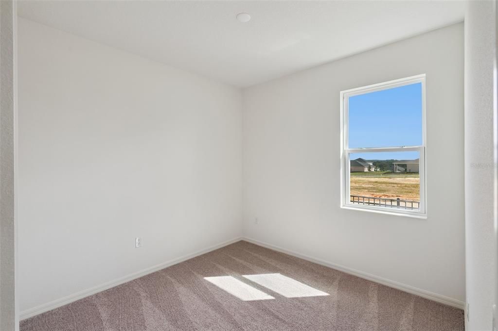 For Rent: $2,300 (4 beds, 2 baths, 1824 Square Feet)