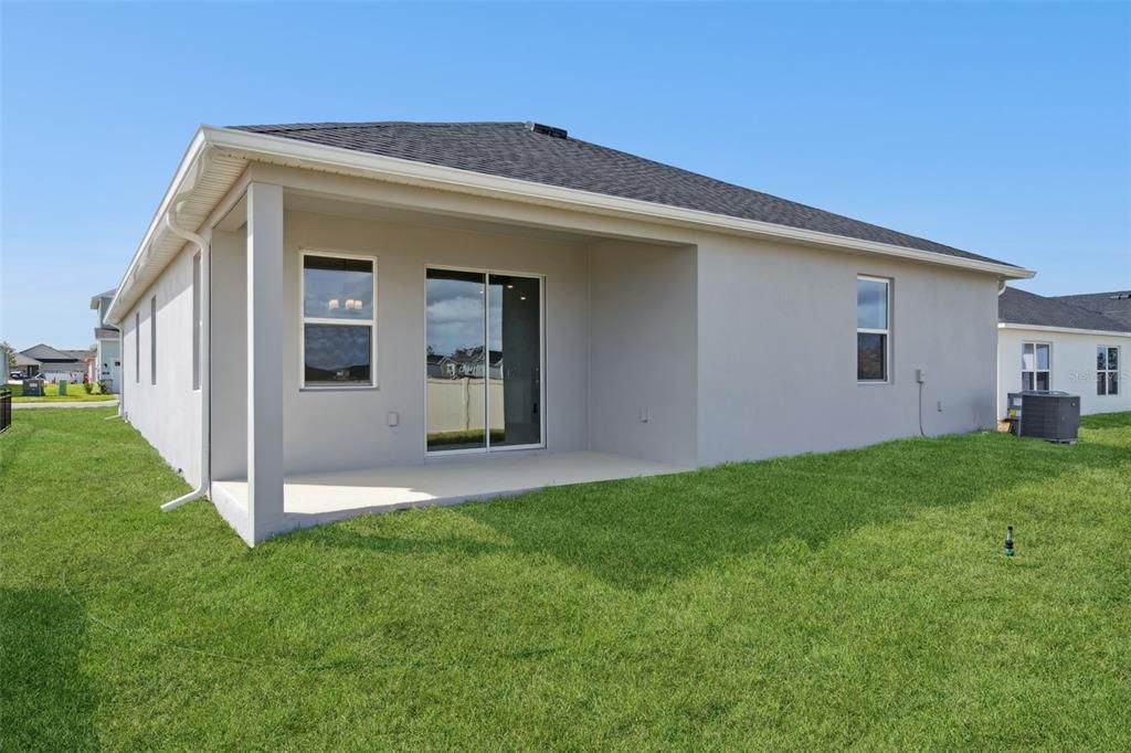 For Rent: $2,300 (4 beds, 2 baths, 1824 Square Feet)