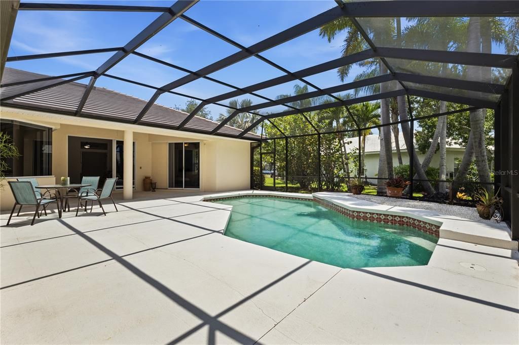 For Sale: $835,000 (4 beds, 3 baths, 2742 Square Feet)
