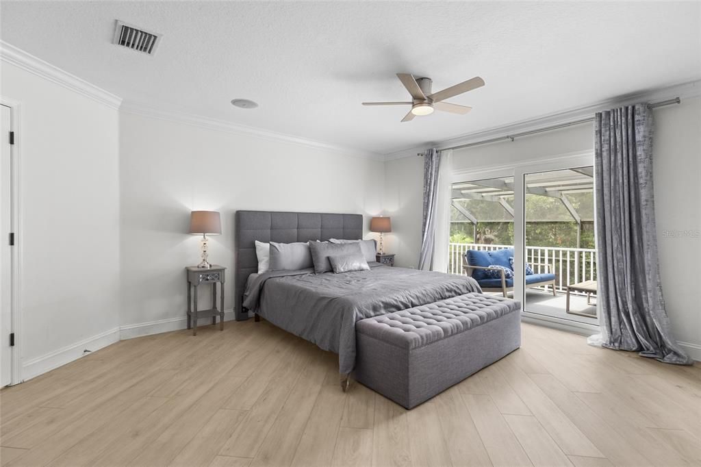 For Sale: $1,099,000 (5 beds, 3 baths, 2960 Square Feet)