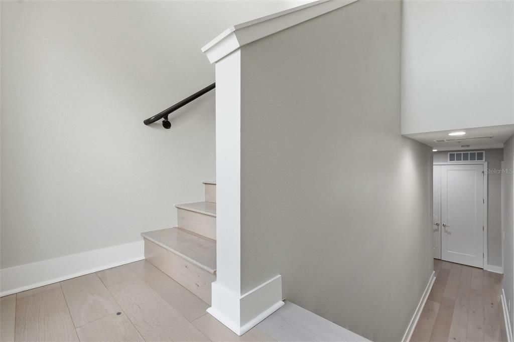 En Venta: $699,900 (3 camas, 3 baños, 1855 Pies cuadrados)