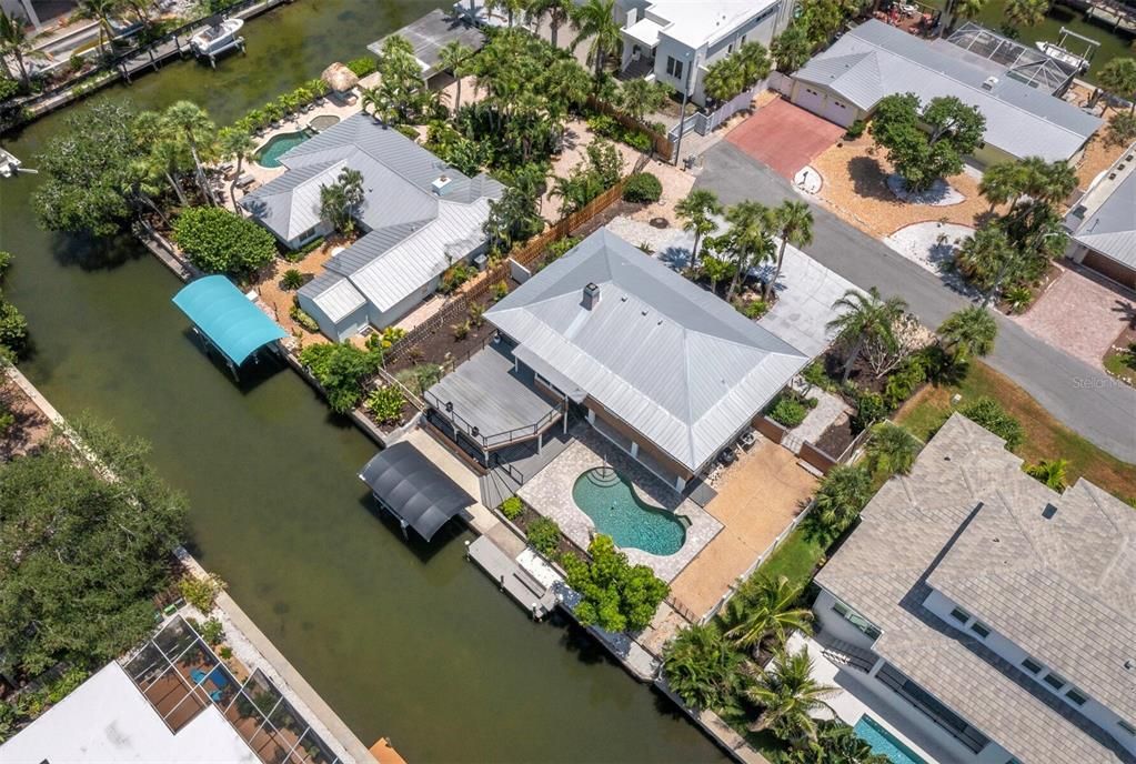 На продажу: $1,450,000 (3 спален, 3 ванн, 2500 Квадратных фут)