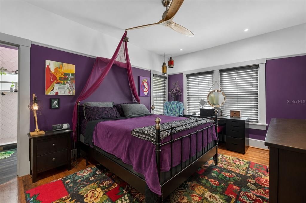For Sale: $575,000 (2 beds, 2 baths, 1430 Square Feet)