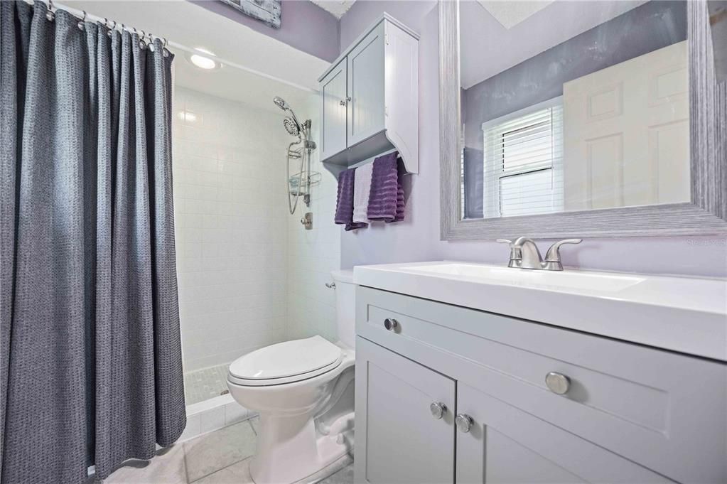 For Sale: $279,900 (2 beds, 2 baths, 1169 Square Feet)