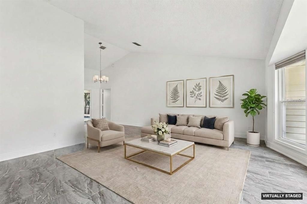 En Venta: $650,000 (4 camas, 2 baños, 2358 Pies cuadrados)
