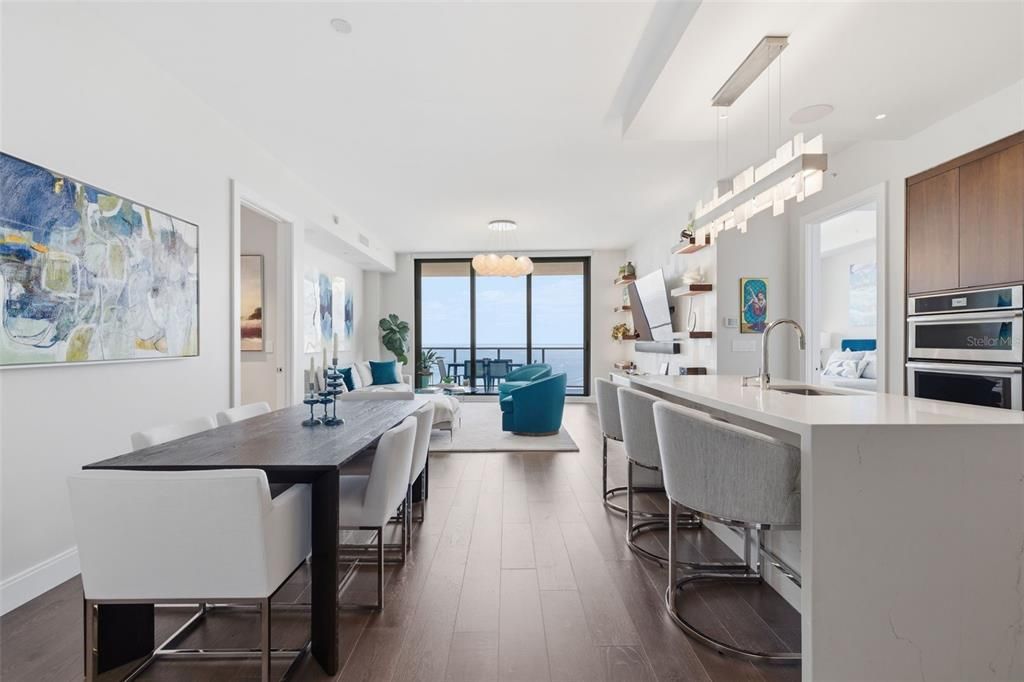 For Sale: $2,000,000 (2 beds, 2 baths, 1522 Square Feet)