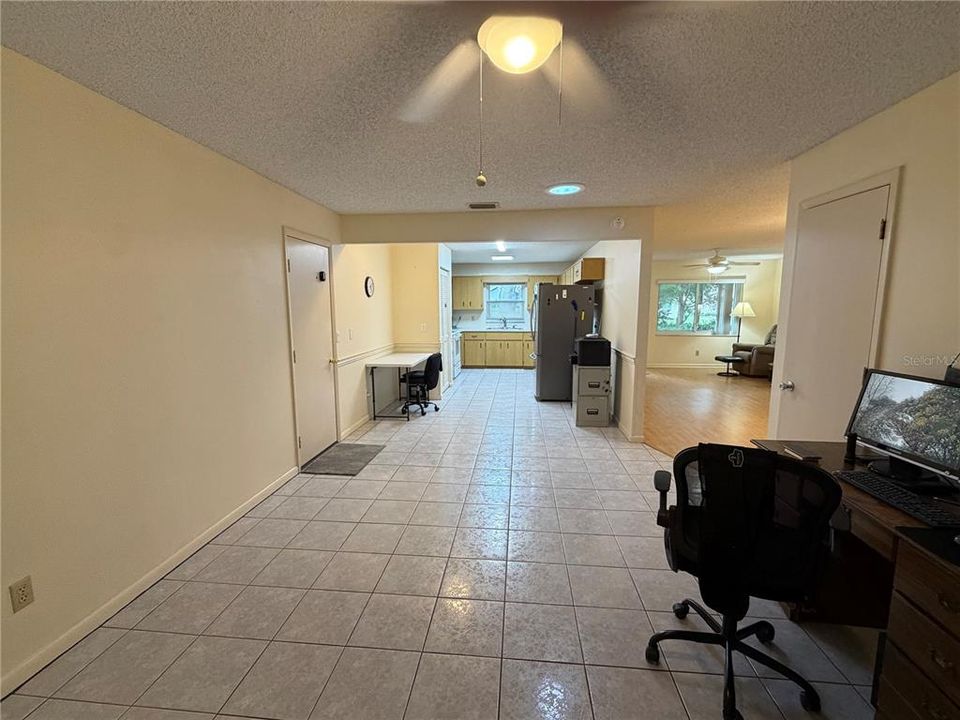 En Venta: $137,900 (2 camas, 2 baños, 1368 Pies cuadrados)