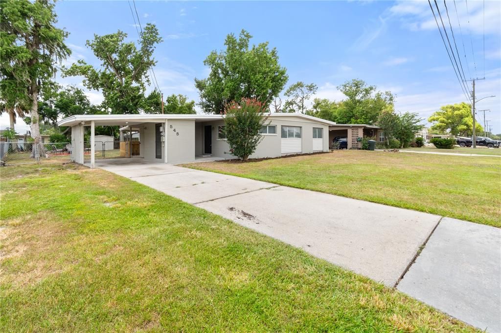 Active With Contract: $220,000 (3 beds, 1 baths, 1010 Square Feet)