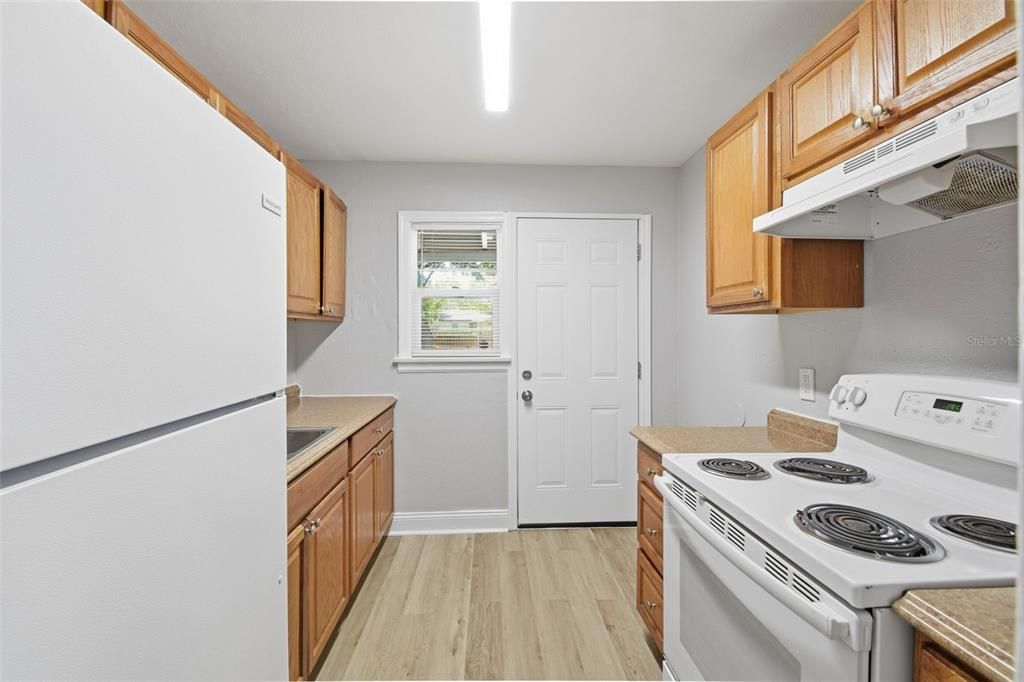 En Venta: $304,999 (3 camas, 2 baños, 910 Pies cuadrados)