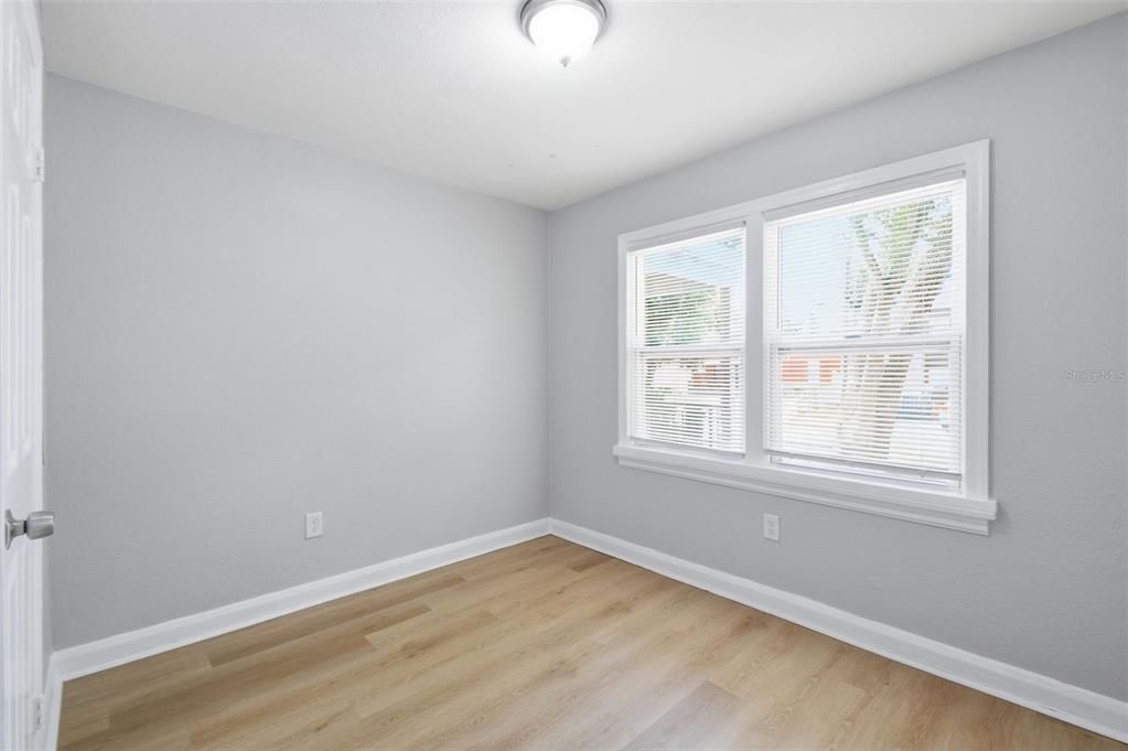 En Venta: $304,999 (3 camas, 2 baños, 910 Pies cuadrados)