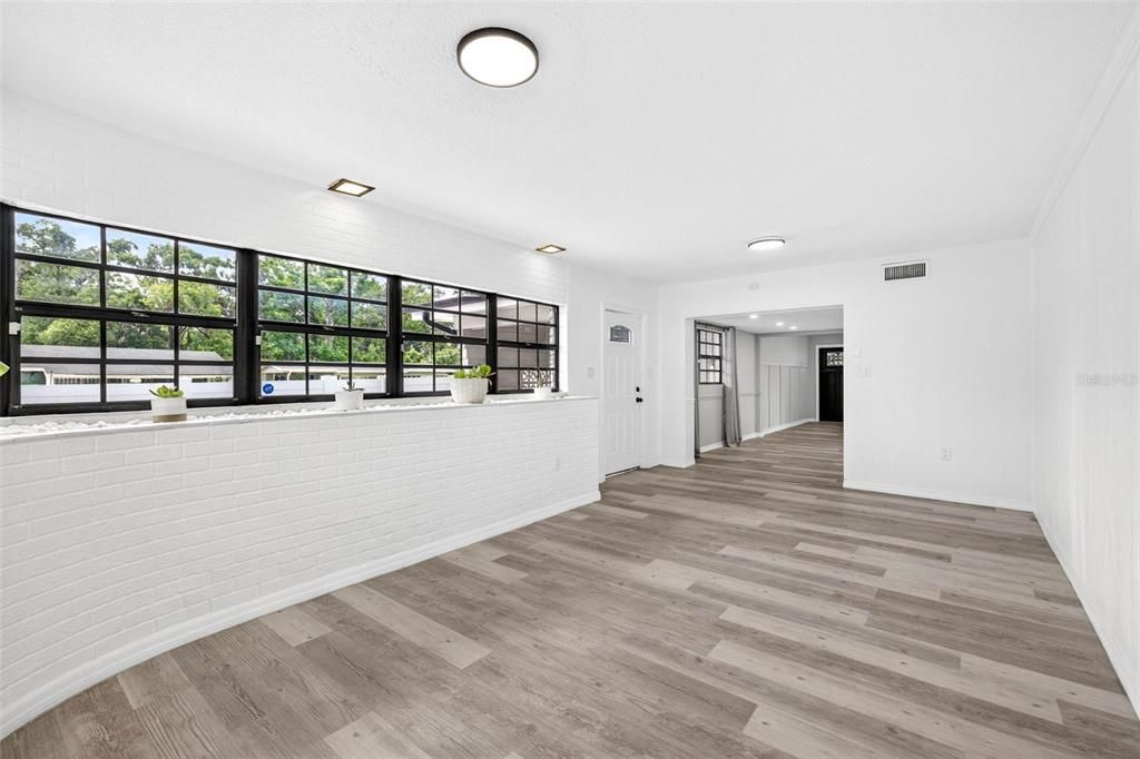 En Venta: $525,000 (3 camas, 2 baños, 1887 Pies cuadrados)