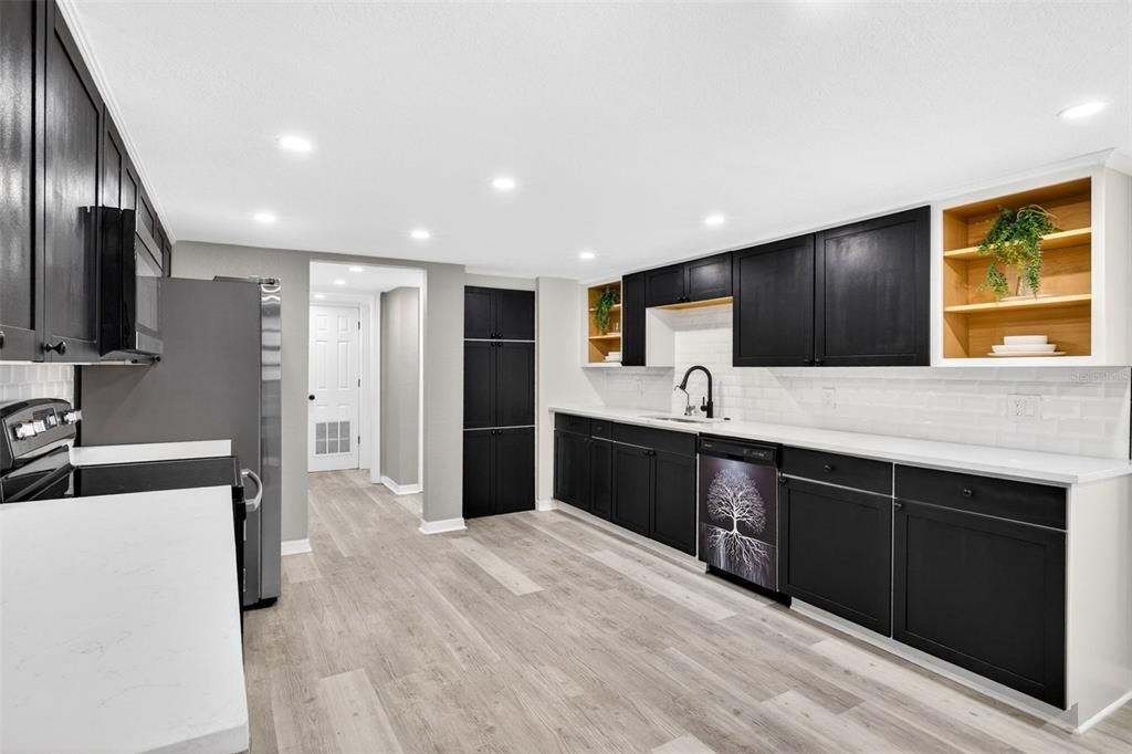 En Venta: $525,000 (3 camas, 2 baños, 1887 Pies cuadrados)