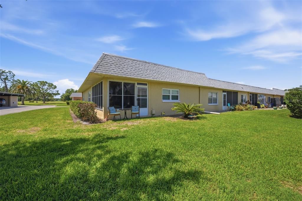На продажу: $179,900 (2 спален, 2 ванн, 1148 Квадратных фут)