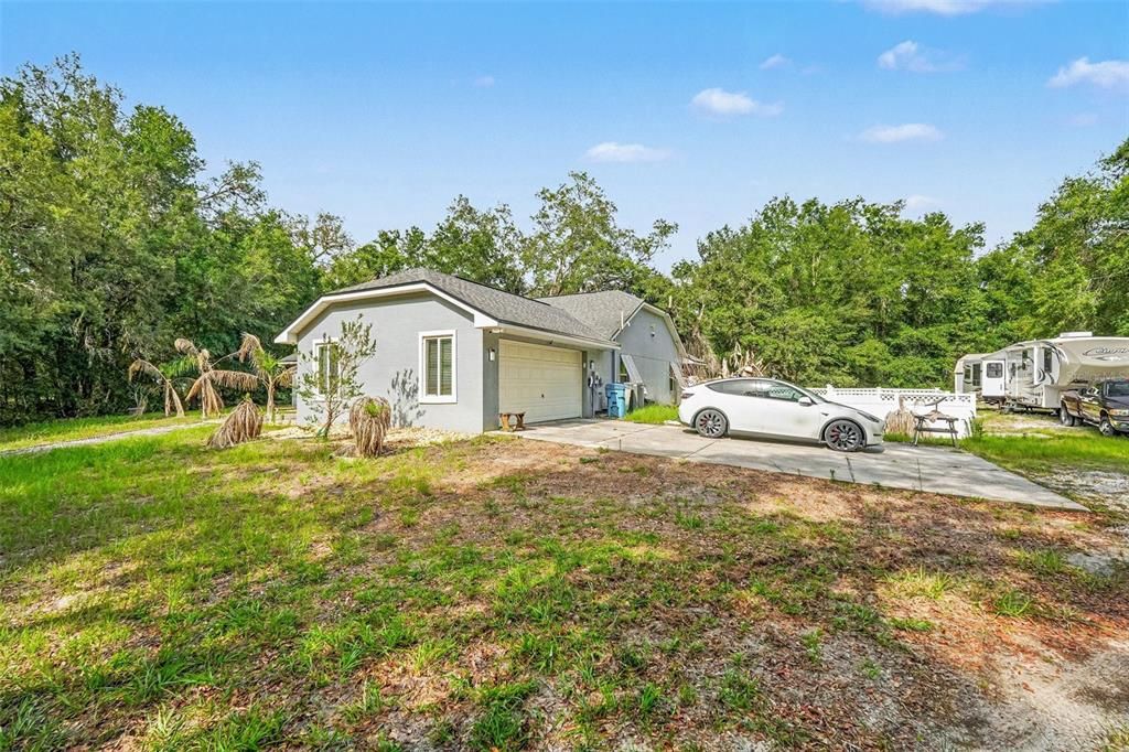 For Sale: $445,000 (3 beds, 2 baths, 2070 Square Feet)