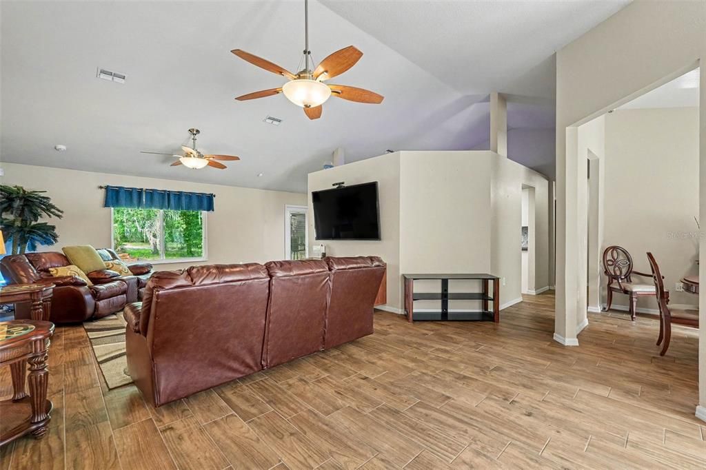 For Sale: $445,000 (3 beds, 2 baths, 2070 Square Feet)