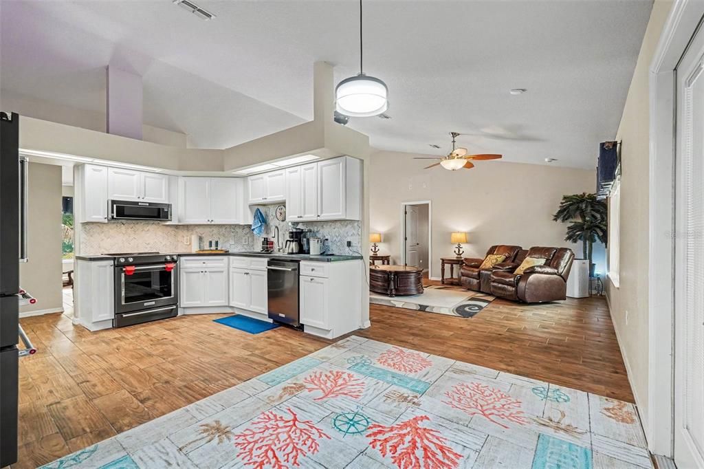 For Sale: $445,000 (3 beds, 2 baths, 2070 Square Feet)