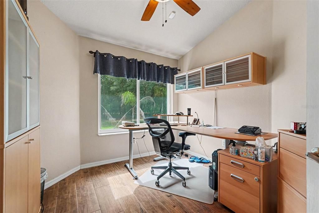For Sale: $445,000 (3 beds, 2 baths, 2070 Square Feet)
