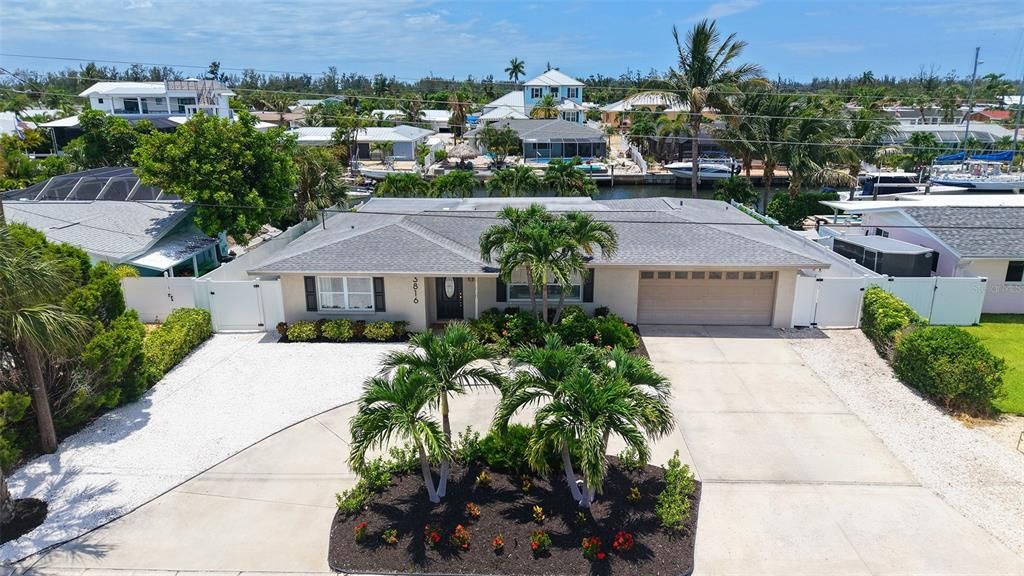 En Venta: $1,050,000 (3 camas, 2 baños, 1701 Pies cuadrados)