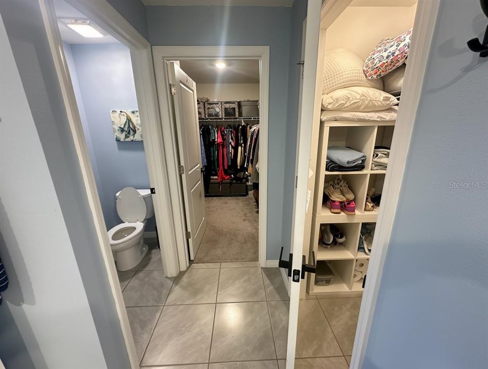 For Sale: $309,000 (4 beds, 2 baths, 1827 Square Feet)