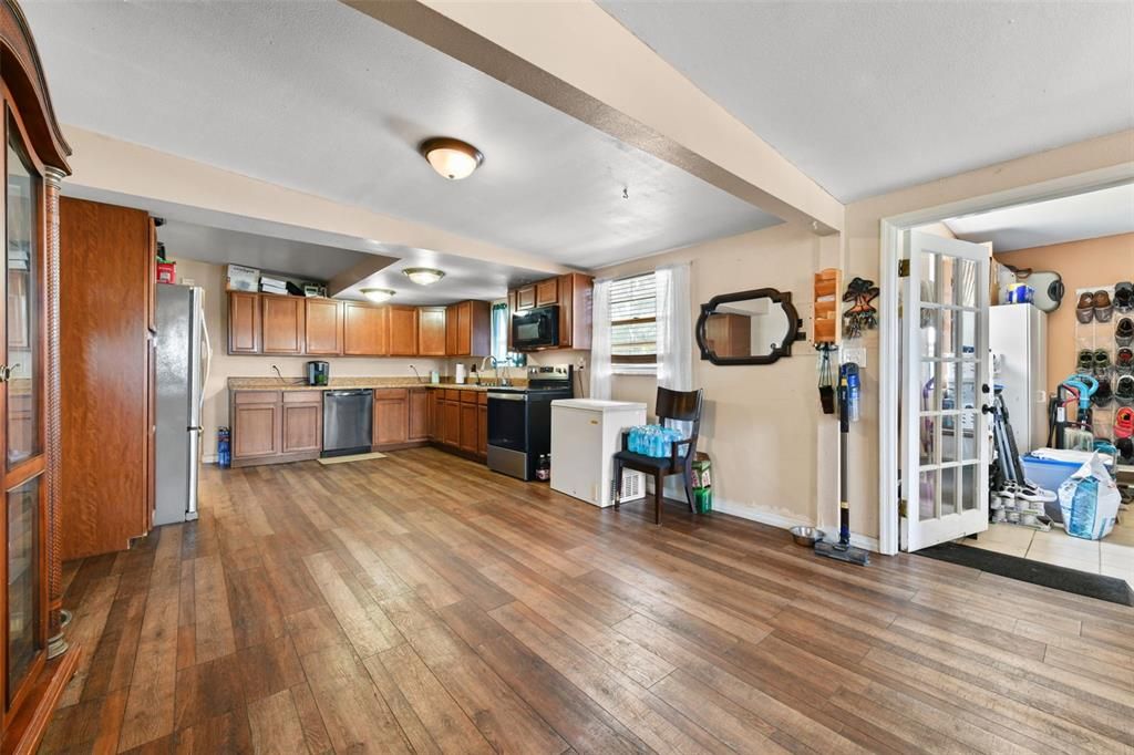 En Venta: $899,000 (7 camas, 5 baños, 5432 Pies cuadrados)