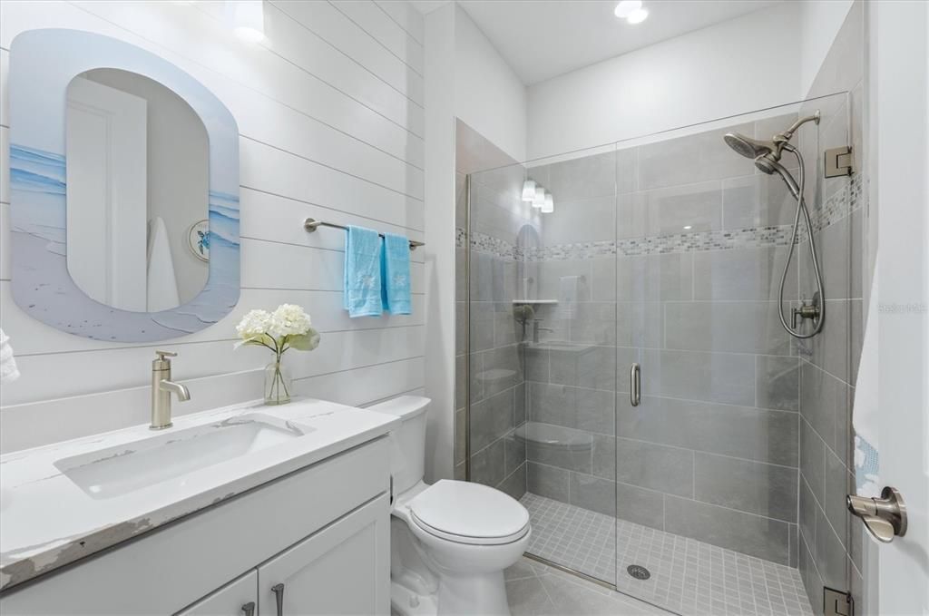 For Sale: $815,000 (3 beds, 3 baths, 2209 Square Feet)