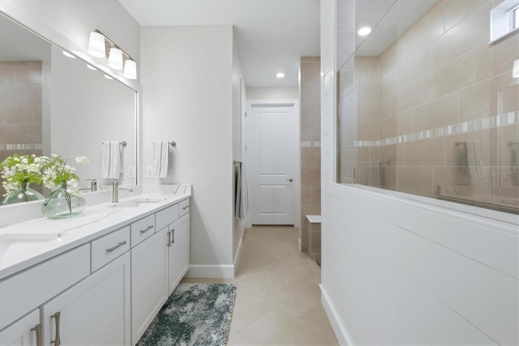 For Sale: $815,000 (3 beds, 3 baths, 2209 Square Feet)