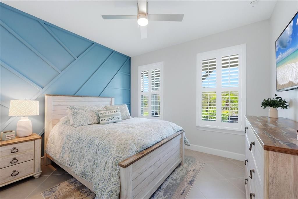 For Sale: $815,000 (3 beds, 3 baths, 2209 Square Feet)