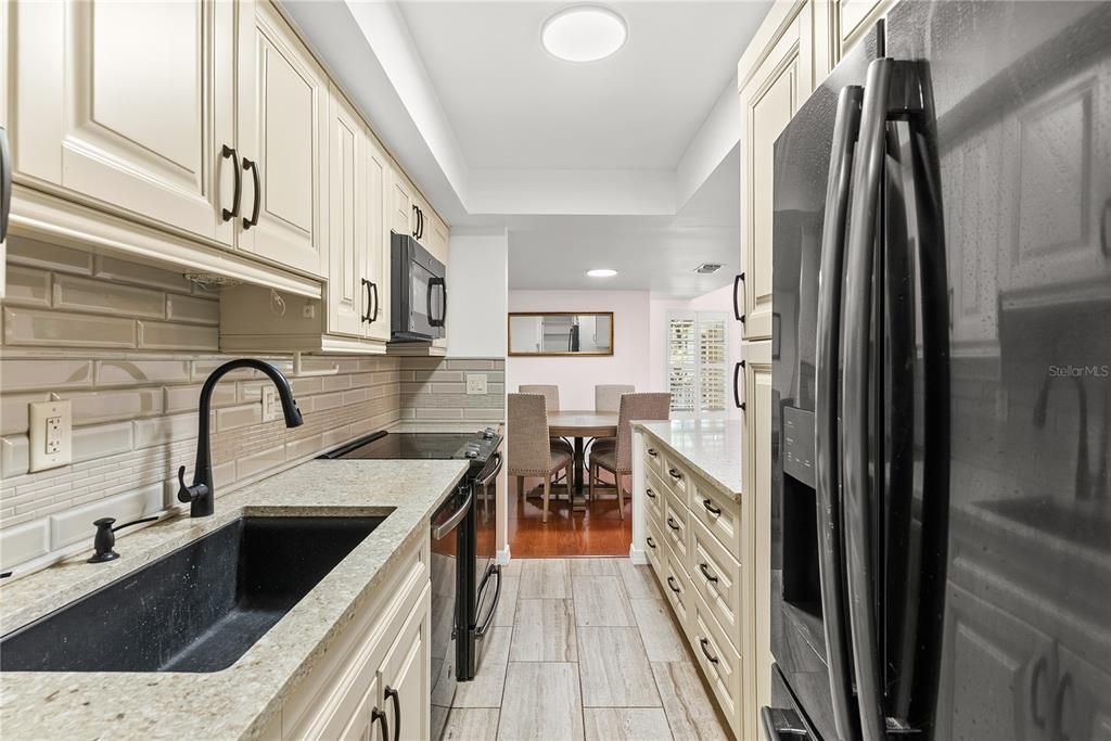 En Venta: $225,000 (2 camas, 2 baños, 1176 Pies cuadrados)
