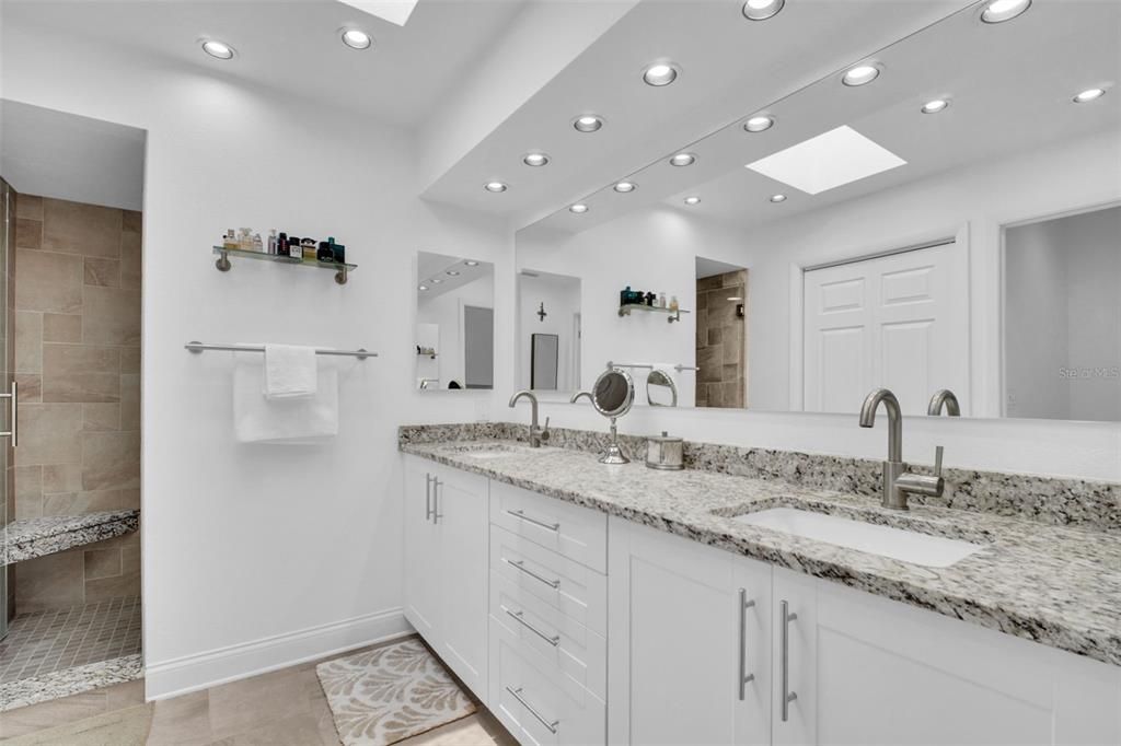 For Sale: $449,900 (3 beds, 3 baths, 1754 Square Feet)