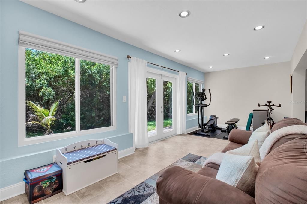 For Sale: $449,900 (3 beds, 3 baths, 1754 Square Feet)
