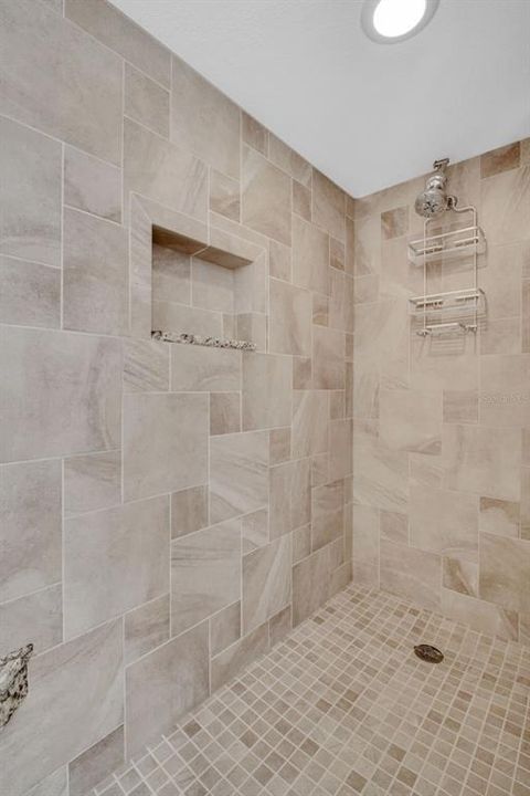 For Sale: $449,900 (3 beds, 3 baths, 1754 Square Feet)