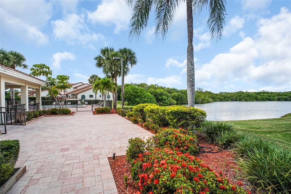 For Sale: $449,900 (3 beds, 3 baths, 1754 Square Feet)