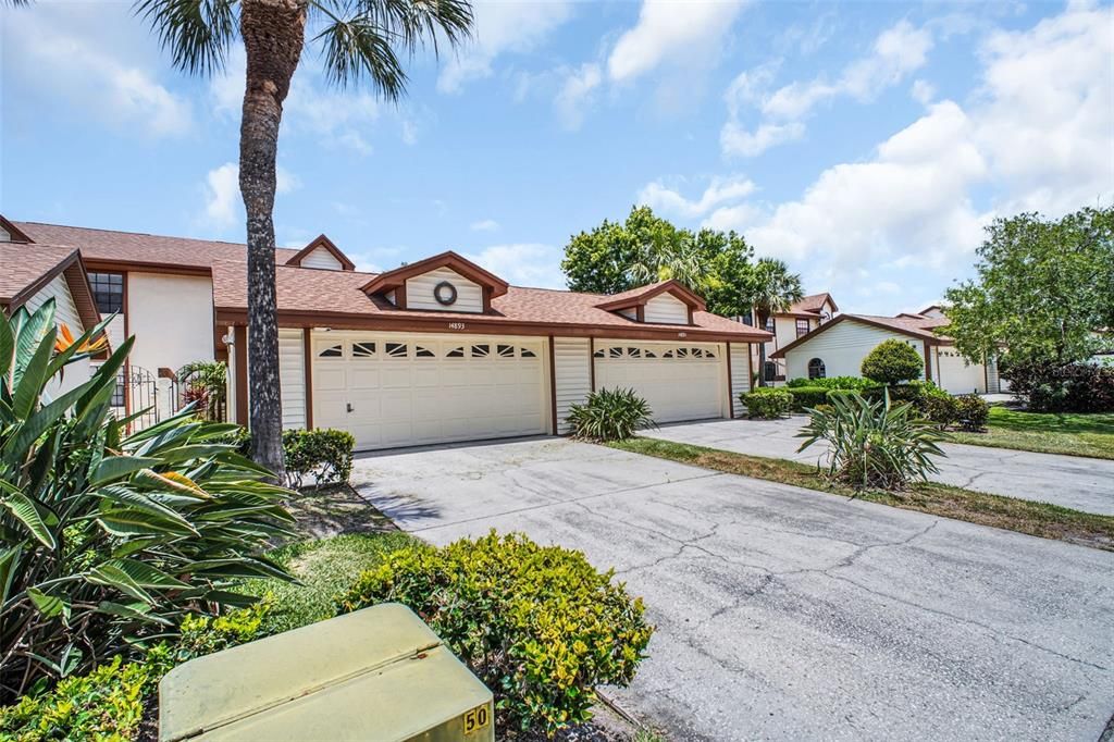 For Sale: $449,900 (3 beds, 3 baths, 1754 Square Feet)