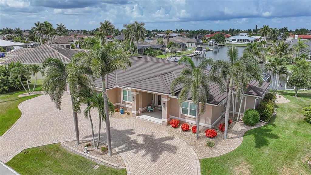 En Venta: $1,399,000 (4 camas, 4 baños, 3194 Pies cuadrados)