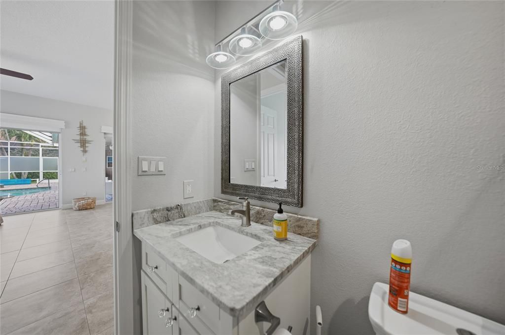 En Venta: $1,399,000 (4 camas, 4 baños, 3194 Pies cuadrados)