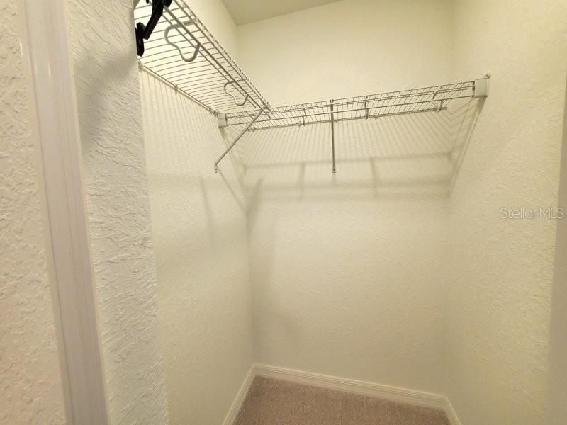For Rent: $1,900 (3 beds, 2 baths, 1301 Square Feet)