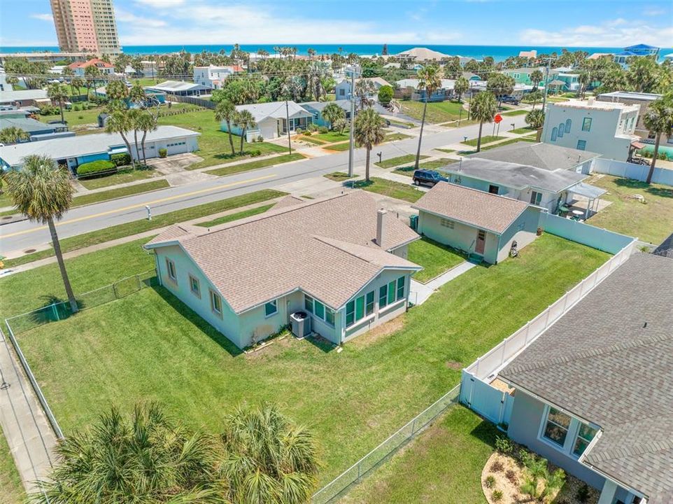 En Venta: $399,900 (4 camas, 2 baños, 1642 Pies cuadrados)