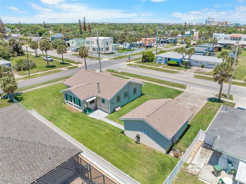 En Venta: $399,900 (4 camas, 2 baños, 1642 Pies cuadrados)