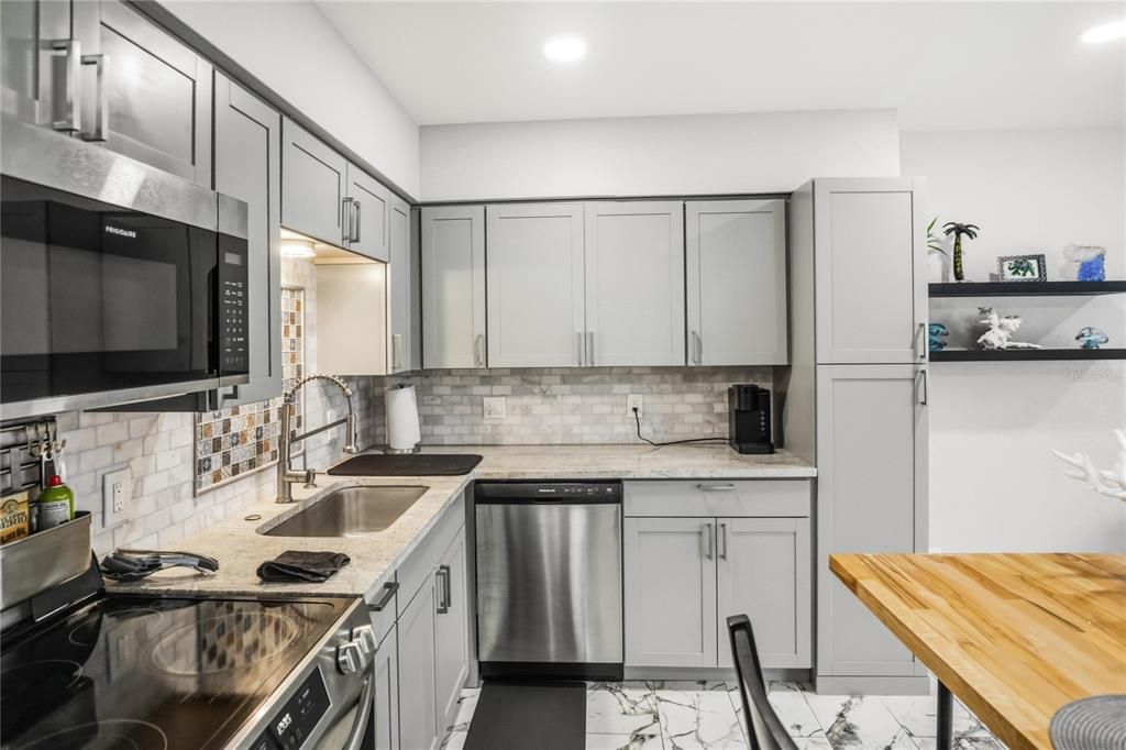 En Venta: $129,950 (2 camas, 1 baños, 860 Pies cuadrados)