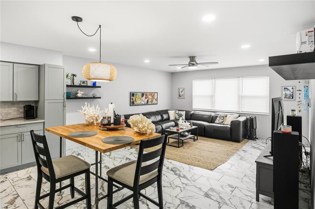 En Venta: $129,950 (2 camas, 1 baños, 860 Pies cuadrados)