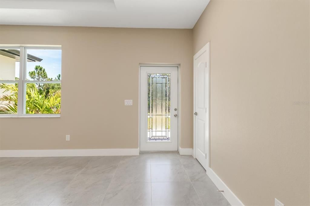 For Sale: $338,800 (3 beds, 2 baths, 1495 Square Feet)