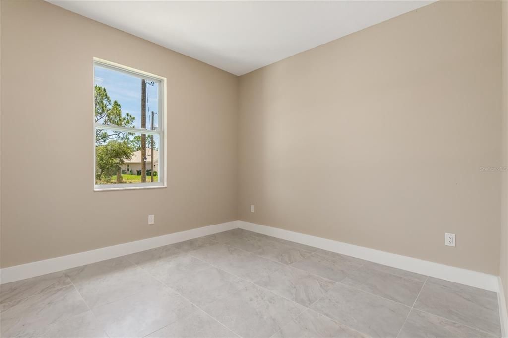 For Sale: $338,800 (3 beds, 2 baths, 1495 Square Feet)