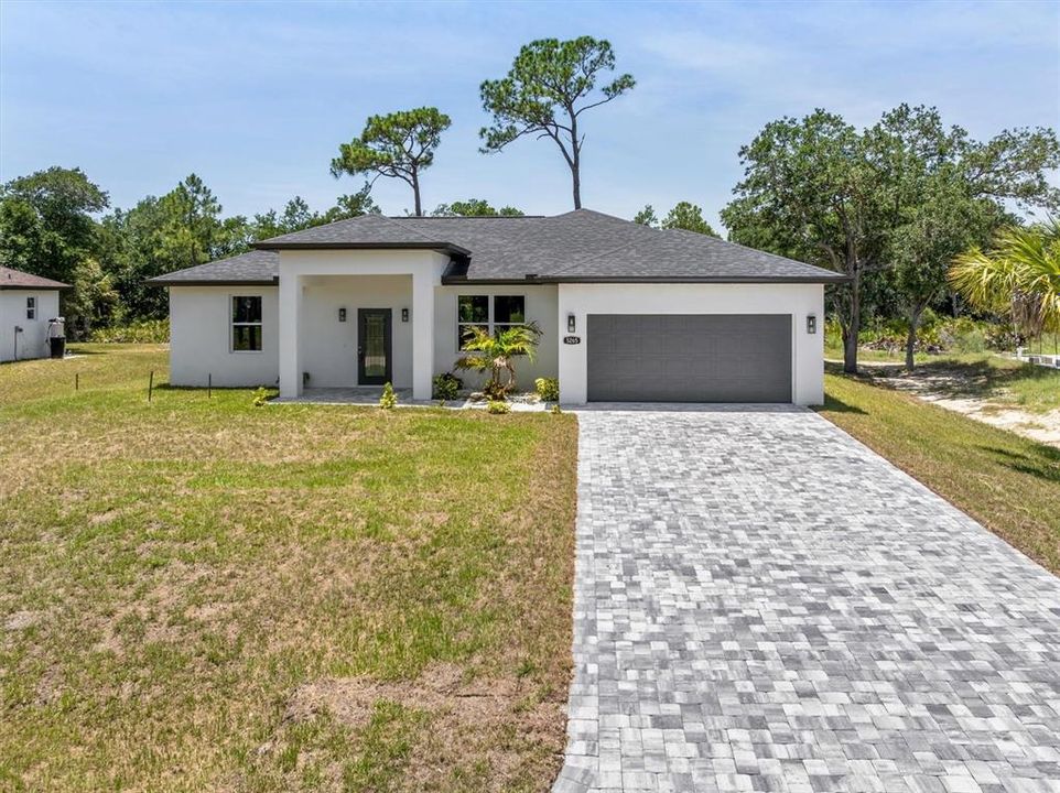 For Sale: $338,800 (3 beds, 2 baths, 1495 Square Feet)
