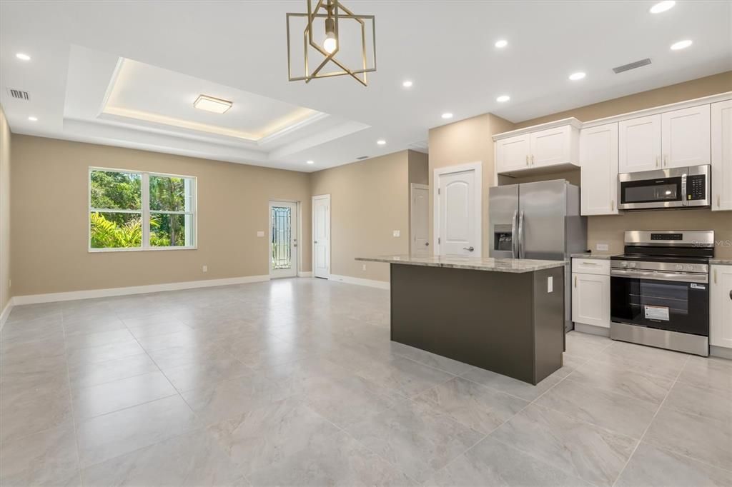 For Sale: $338,800 (3 beds, 2 baths, 1495 Square Feet)