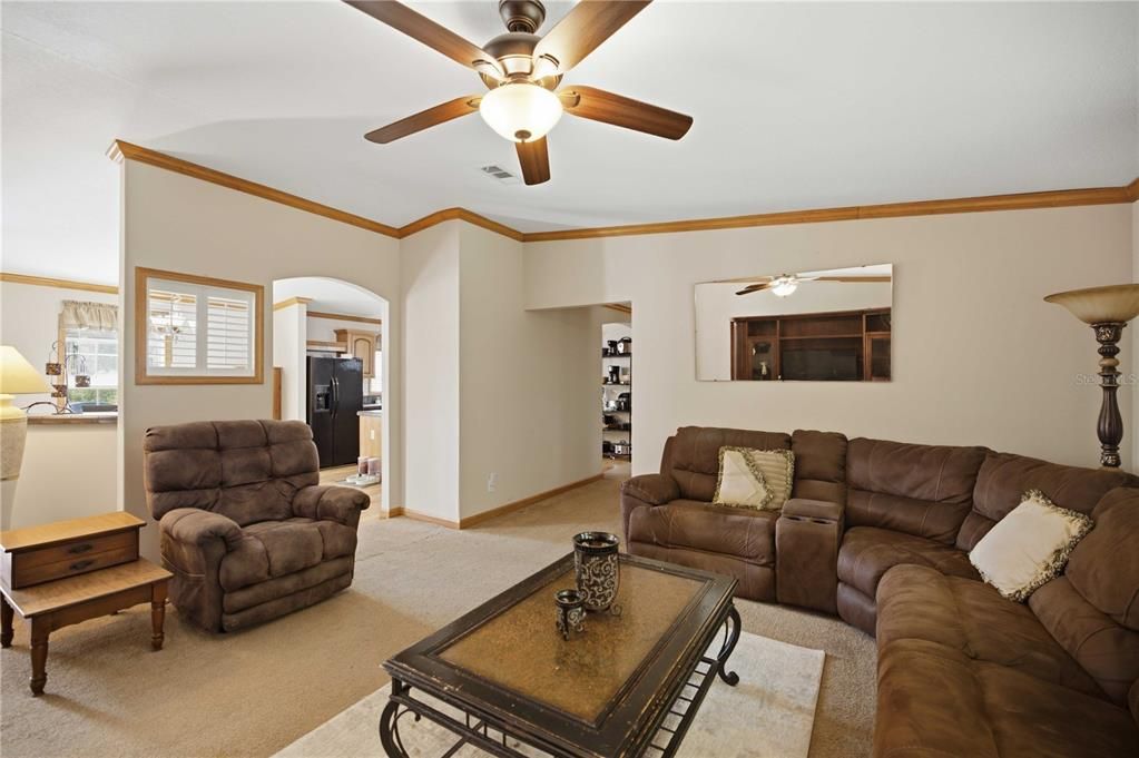 For Sale: $267,500 (4 beds, 3 baths, 2356 Square Feet)